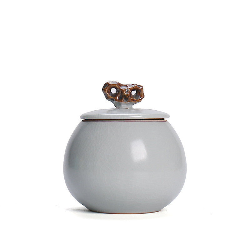 Elegant Ceramic Tea Caddy for Fresh Tea Storage