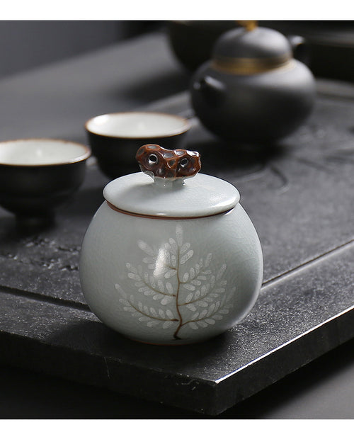 Elegant Ceramic Tea Caddy for Fresh Tea Storage