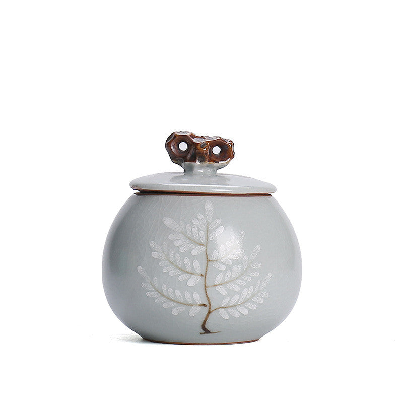Elegant Ceramic Tea Caddy for Fresh Tea Storage
